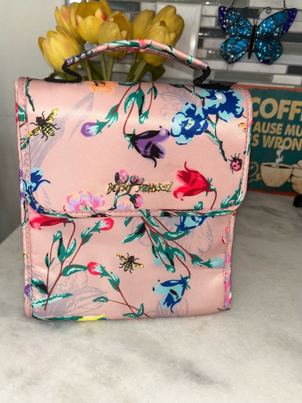 Girls Betsey Johnson Floral Lunchbox